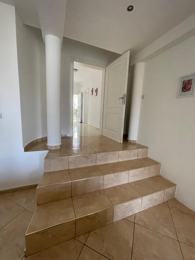 Apartments Rozela Ulcinj Kültér fotó